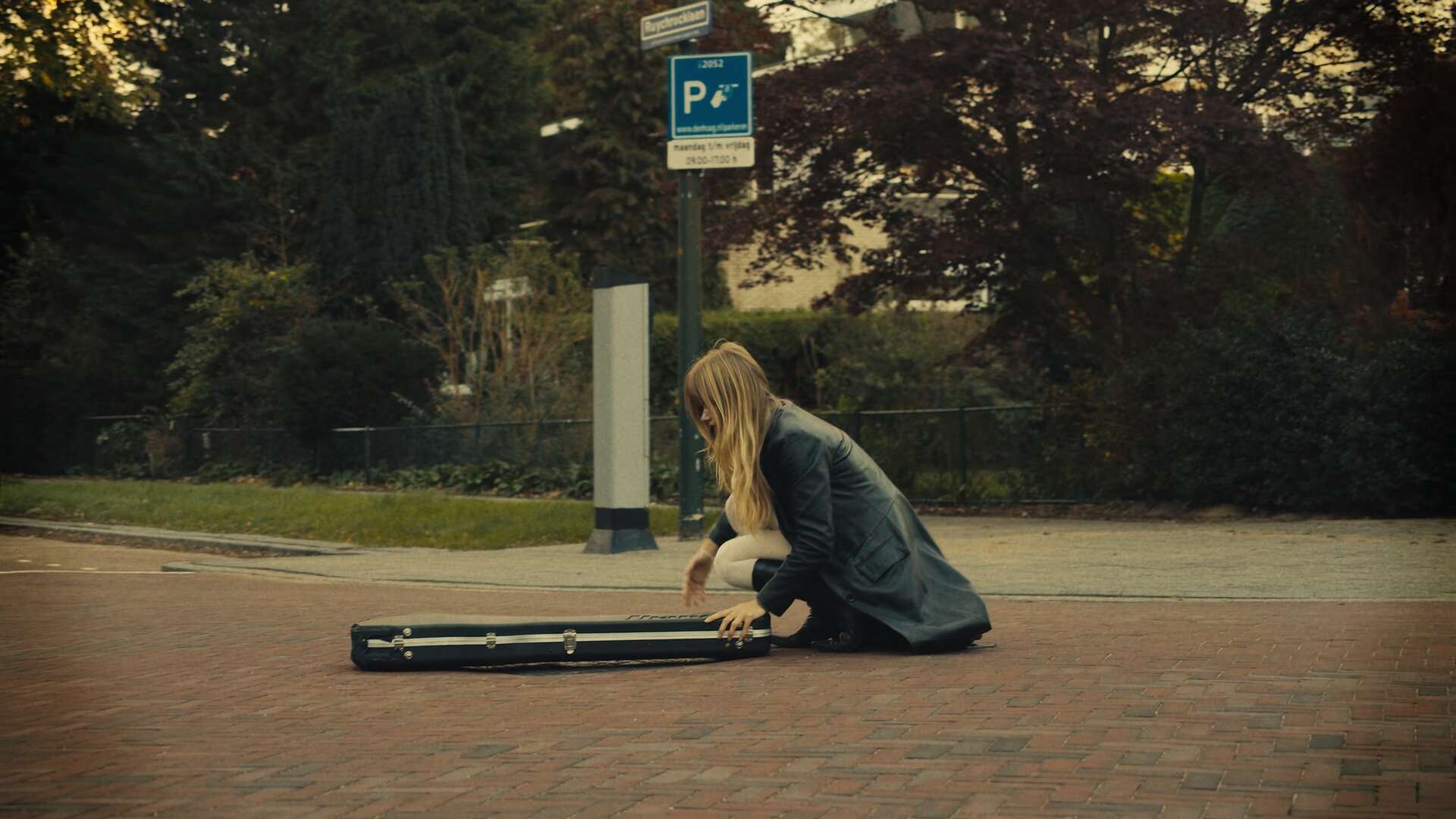 Still 3